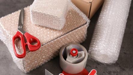Cara Packing Barang yang Baik Agar Tidak Rusak Saat Dikirim